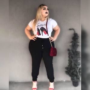 Meet your Posher, Fernanda